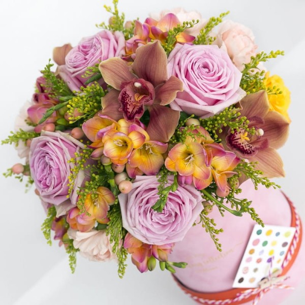 MULTIWITAMINA Zamszowy flowerbox  z naturalnych kwiatów