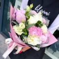 bukiet_autorski_peonie_gozdziki.jpg
